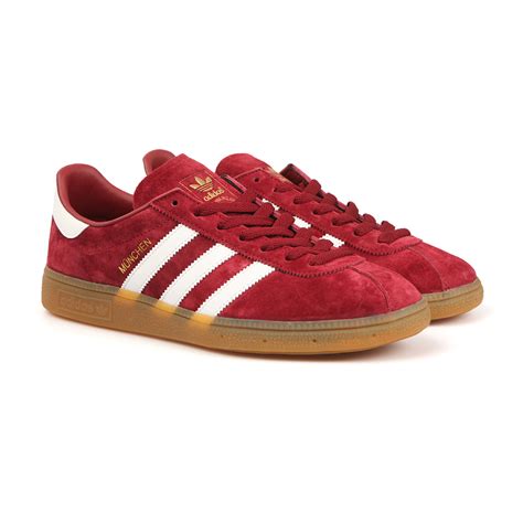 adidas Originals – München – Sneaker in Rot mit 